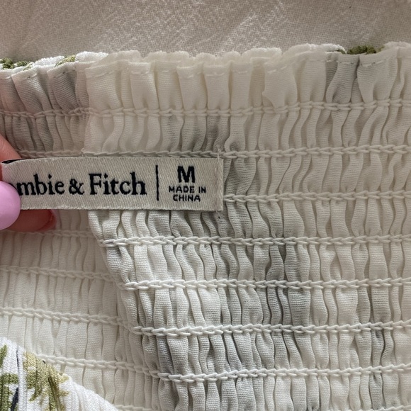 Floral Abercrombie & Fitch cropped shirt - Picture 3 of 3